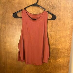 Old Navy Active Ultralite Go-Dry tank